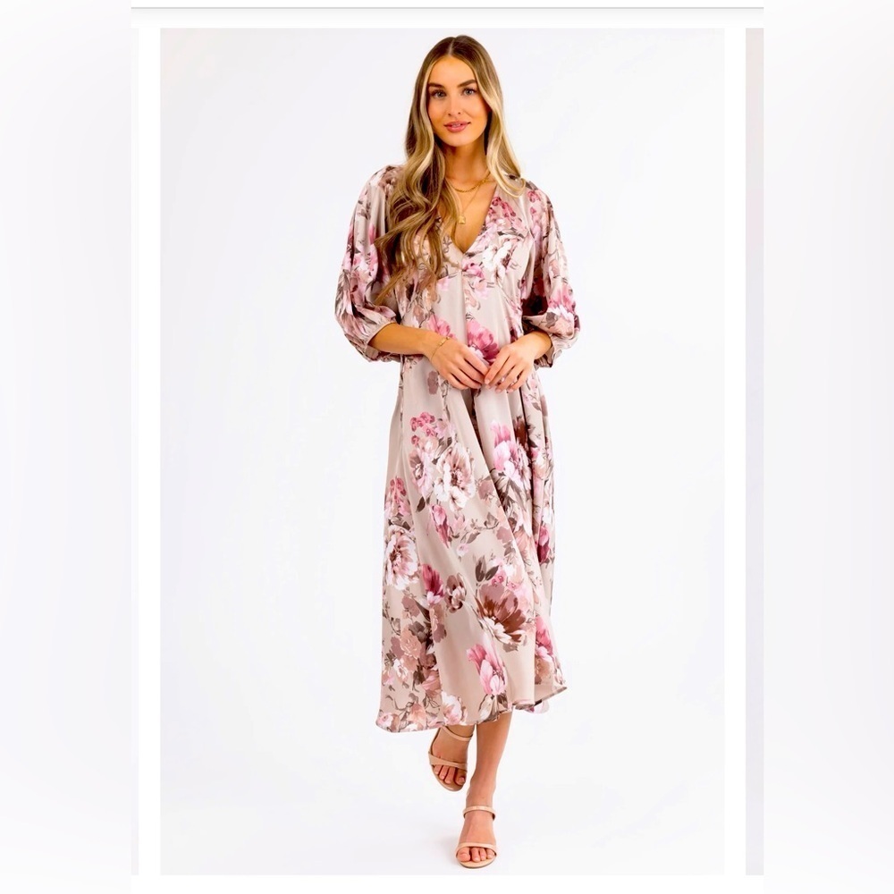 HYFVE Satin Floral V-neck Maxi Dress - Picture 4 of 7